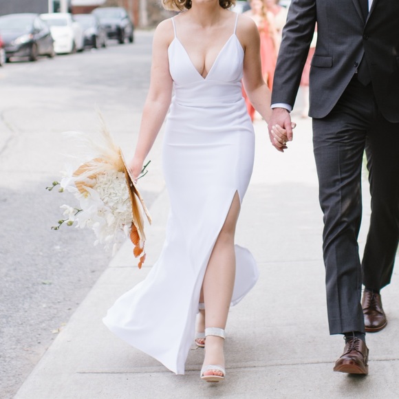 Wedding Dress - Kensington Bridal Dress with Slit and Boning - Picture 3 of 11